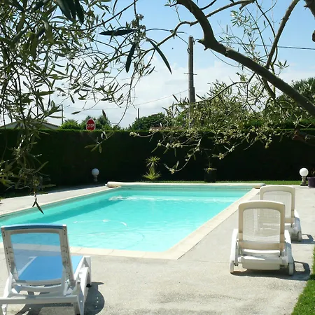 Le Clos De La Vigne Montreuil
