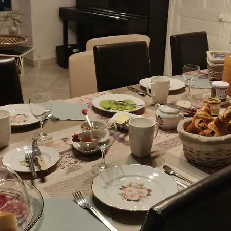 Le Clos De La Vigne 3*